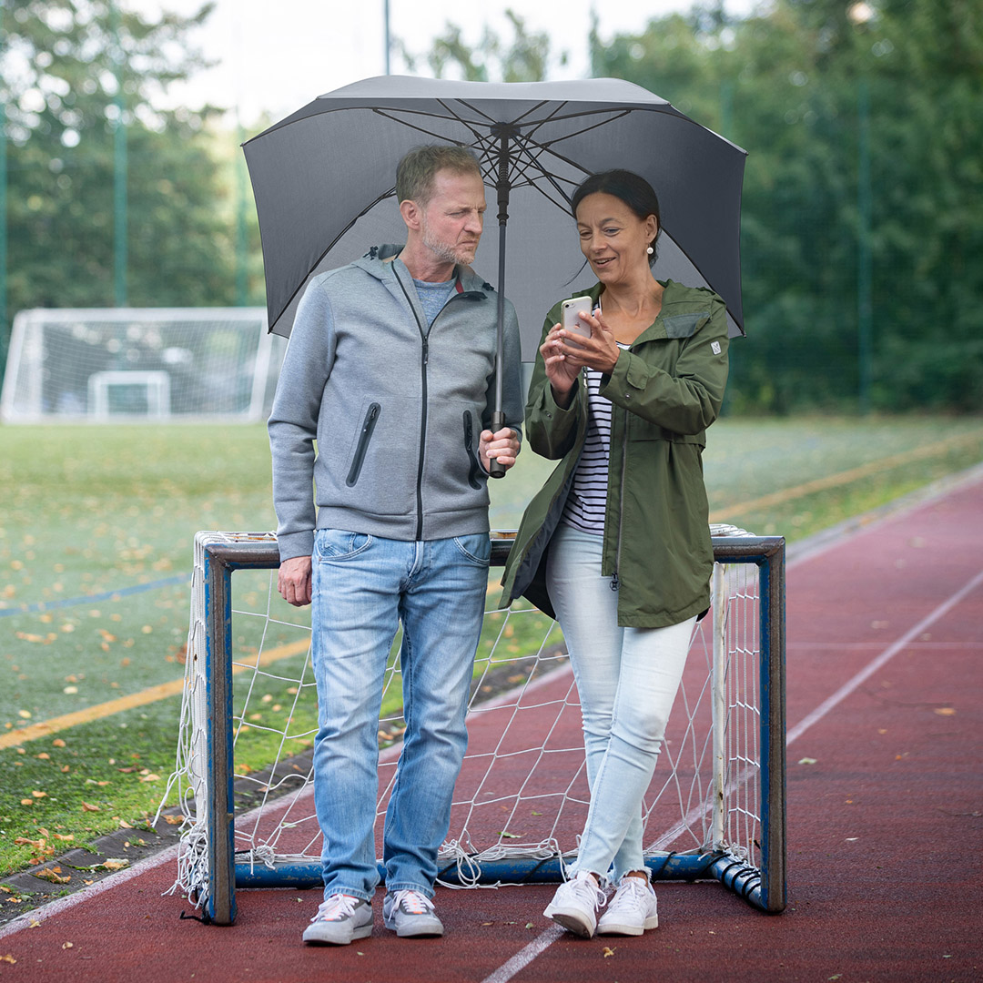 AC-Gästeschirm Jumbo® XL Square Color