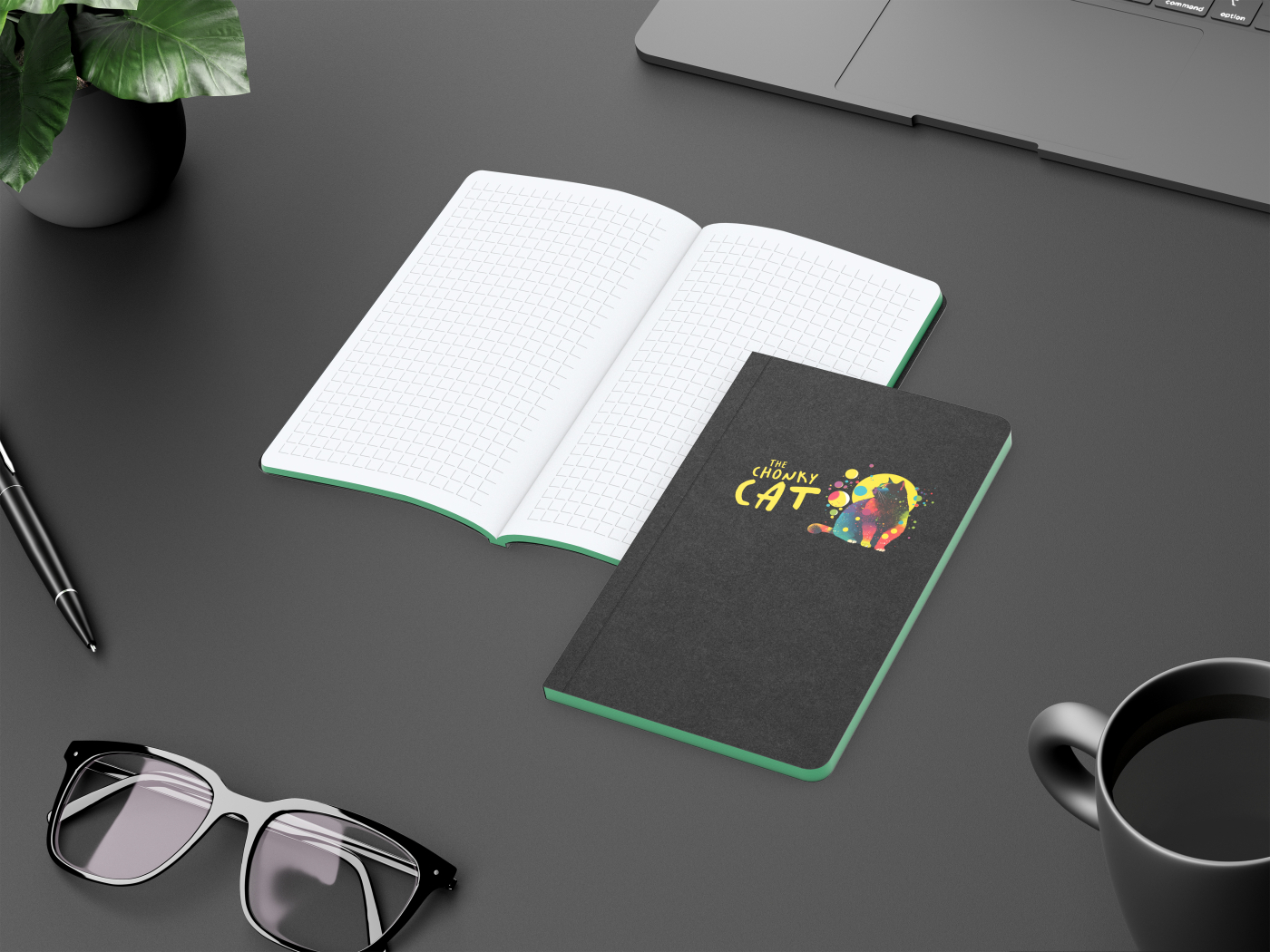 Notizbuch Tablet-Book Farbschnitt Naturkarton-Softcover schwarz, Papierformat/Lineatur 94 × 152 mm / Winkelkaro, Farbschnitt/Logodruck grün/4farbig