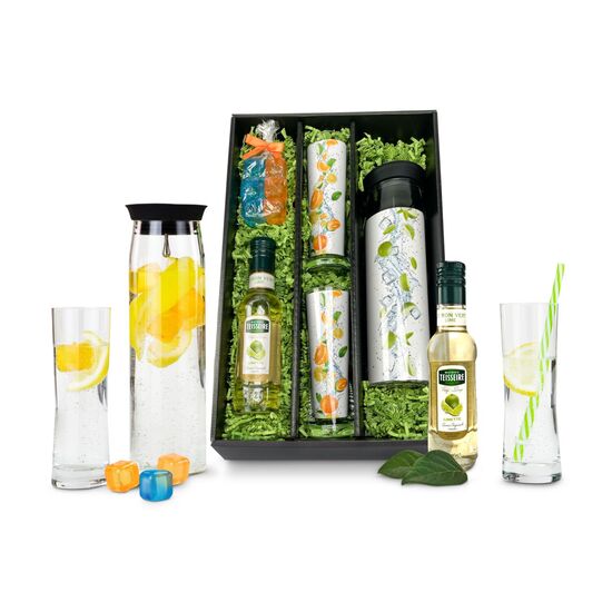 Elegante ROMINOX® Glaskaraffe (1 l) mit 2 passenden Gläsern, 1 Flasche Sirup Limette (0,25 l) & 6 bunten, wiederverwendbaren Eiswürfeln.