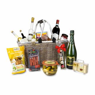 XXL Premium Einkaufskorb gefüllt mit 14 leckeren Produkten inkl. Champagner, Wein und Schnaps sowie herzhaften Snacks und süßen Leckereien