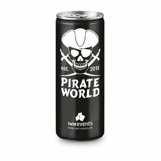 Idealer Durstlöscher: Apfelsaft aus Apfelsaftkonzentrat (Fruchtgehalt mind. 50%) versetzt mit Kohlensäure, ohne Zuckerzusatz mit Fullbody-Etikett Soft-Touch