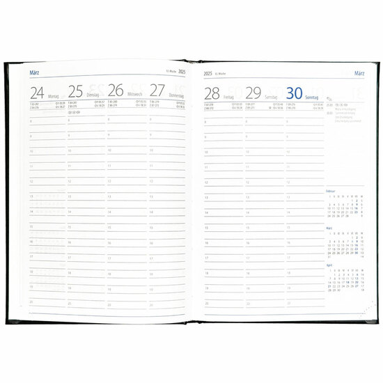 Wochenkalender "Klassik D" im Format 14,5 x 20,5 cm, 144 Seiten, 1-spr. Deutsch, 2-farbig grau/blau, mit runder Eckenperforation, Fadenheftung, 1 Leseband,  Decke Seattle anthrazit, Vorderseite mit Prägung