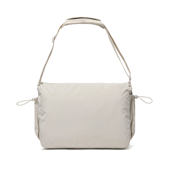 KENTO URBAN 15,6" Messenger aus RCS recyceltem Nylon