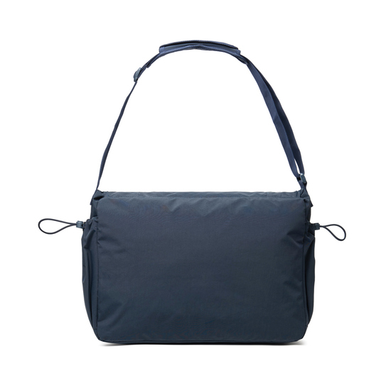 KENTO URBAN 15,6" Messenger aus RCS recyceltem Nylon