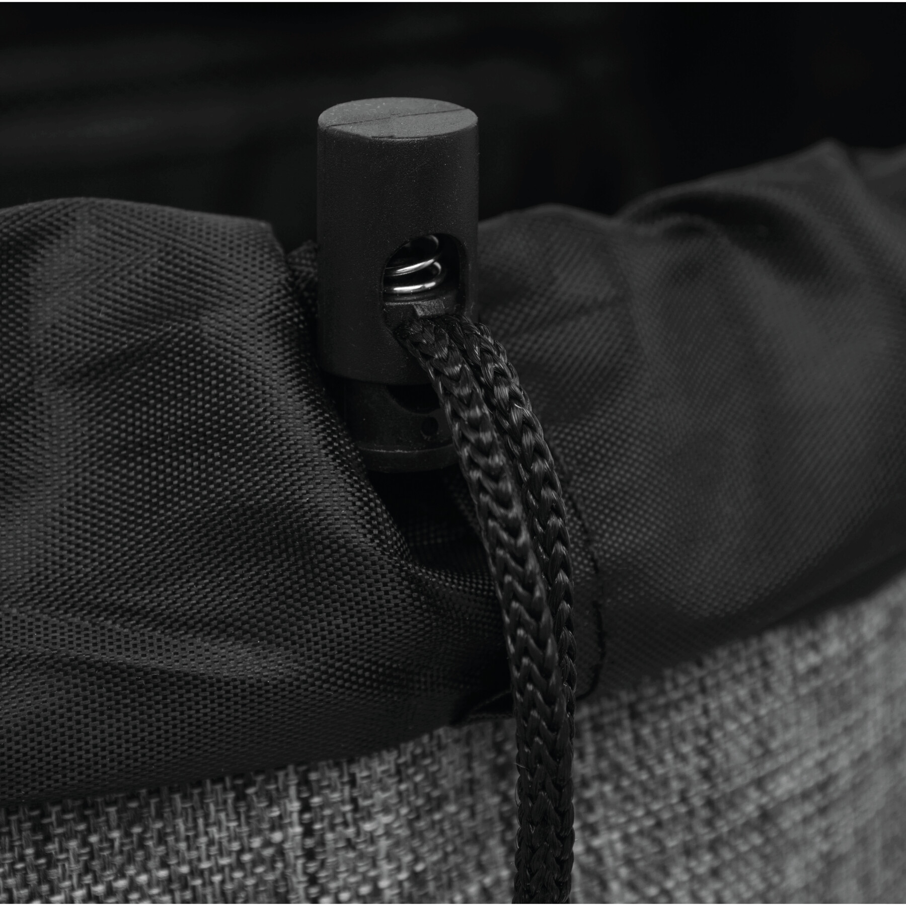 Rucksack DONEGAL S, grau, schwarz