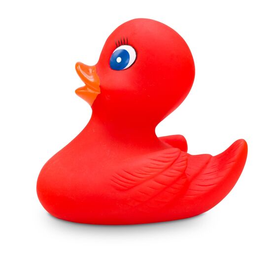 rote Badeente Ruby mit orangenem Schnabel, Wimpern und blauen Augen. Größe: ca. 10 cm. Inklusive Quietschventil