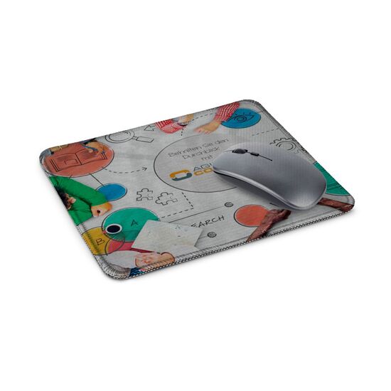 Das Mousepad Premium sorgt für präzises und komfortables Arbeiten mit der Maus. Geliefert im Polybeutel