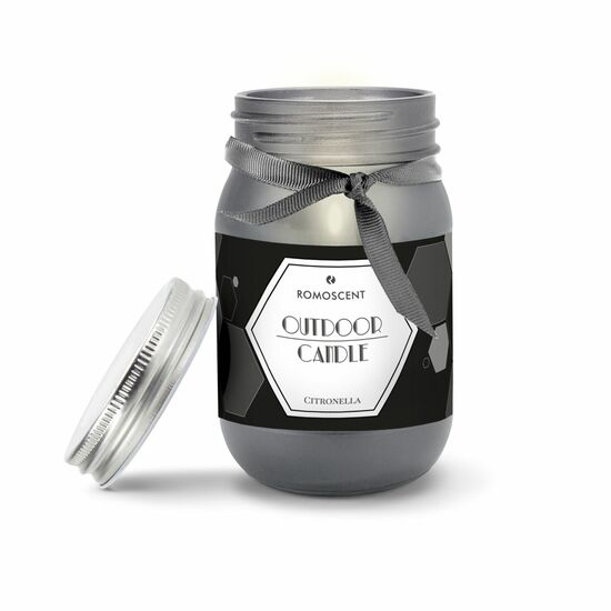 Moderne Outdoor-Kerze in grau mattem Glas. Spritziger Duft nach frischer Zitrone. Brenndauer: ca. 45 h