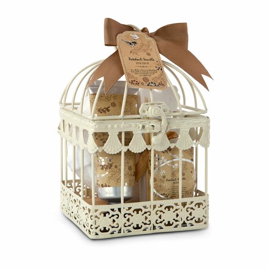 45 ml Bodylotion, Schwamm, 35 g Seife, 2 Zehentrenner und 2 Holzstäbchen im kleinen Metallkäfig mit aufklappbarem Dach
