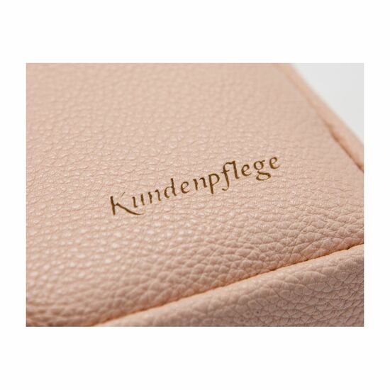 100 ml Gesichtsreinigungsgel, 100 ml 2in1 Duschgel & Shampoo, 110 ml Körperbutter, Mesh-Schwamm, in rosé-cremefarbener Kosmetiktasche