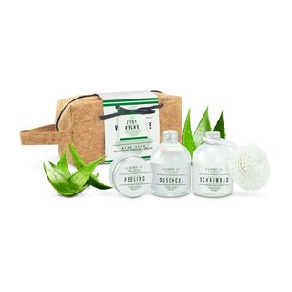 260 ml Duschgel, 260 ml Schaumbad, 100 g Salz-Peeling und Bade-Schwamm in Kork-Kosmetiktasche mit Henkel