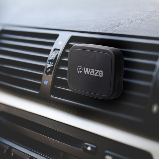 Autolüftungshalterung eckig customized