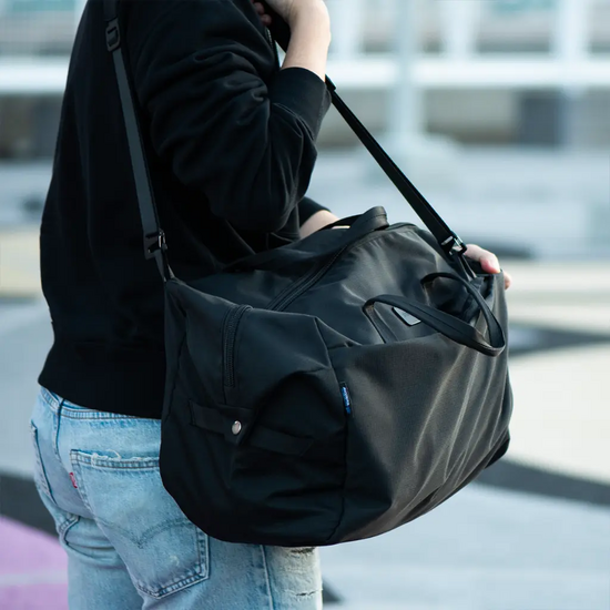 Weekender-Sporttasche stock