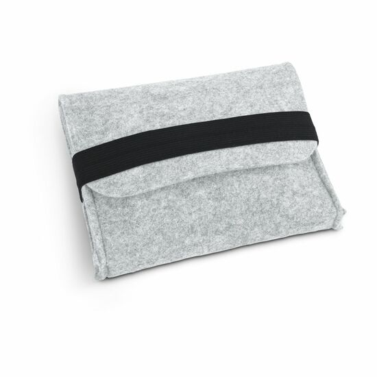 Hochwertige Filztasche als moderner Organizer mit Gummiverschluss, stilvoll meliertes Hellgrau, handliches, praktisches Design, ideal zur Aufbewahrung von Kabeln, externen Festplatten, USB-Sticks oder anderen Kleinigkeiten