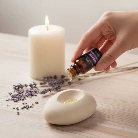 InsideOut Aroma Pebble Geschenkset mit 6 ätherischen Ölen