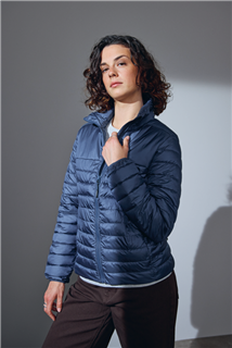Leichte Jacke wattiert für Damen & Herren