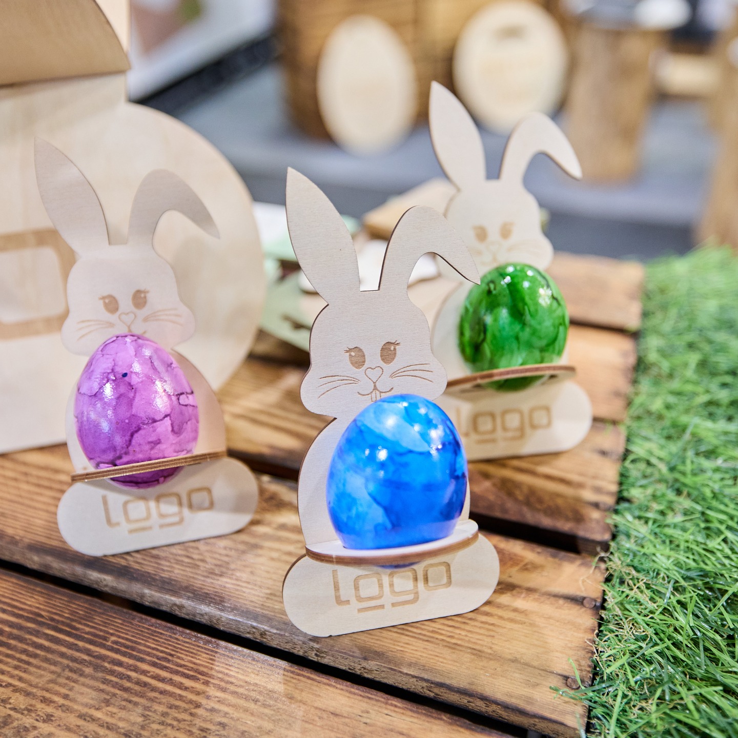 Eierbecher "Easter Buddy" (FSC® zertifiziert)