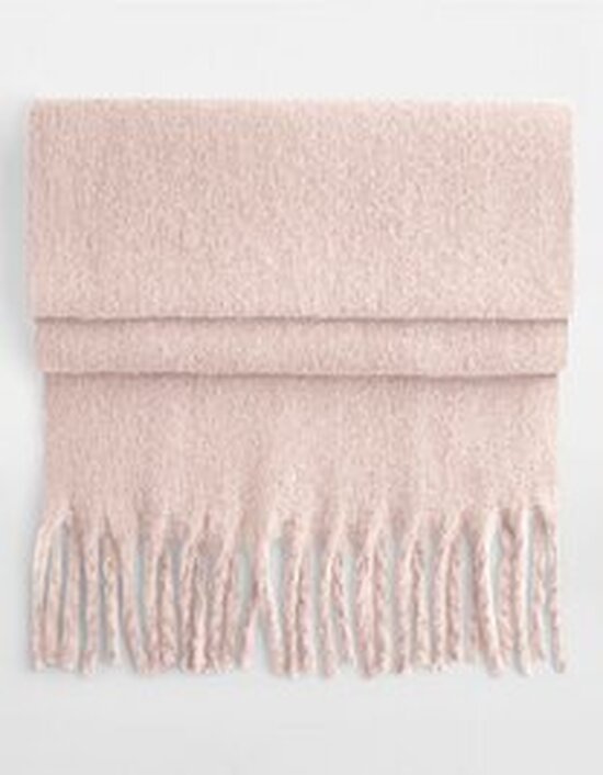 CB496R Beechfield Fluffy Scarf
